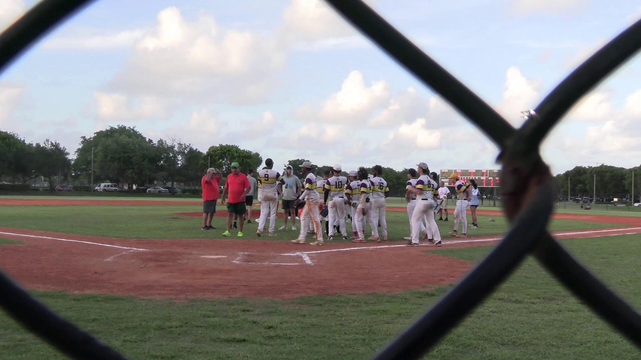 Charles Johnson Summer League Championship Beach Bums at Cobras (2)