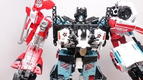 Transformers: Generations - Combiner Wars - Defensor / Protectobots
