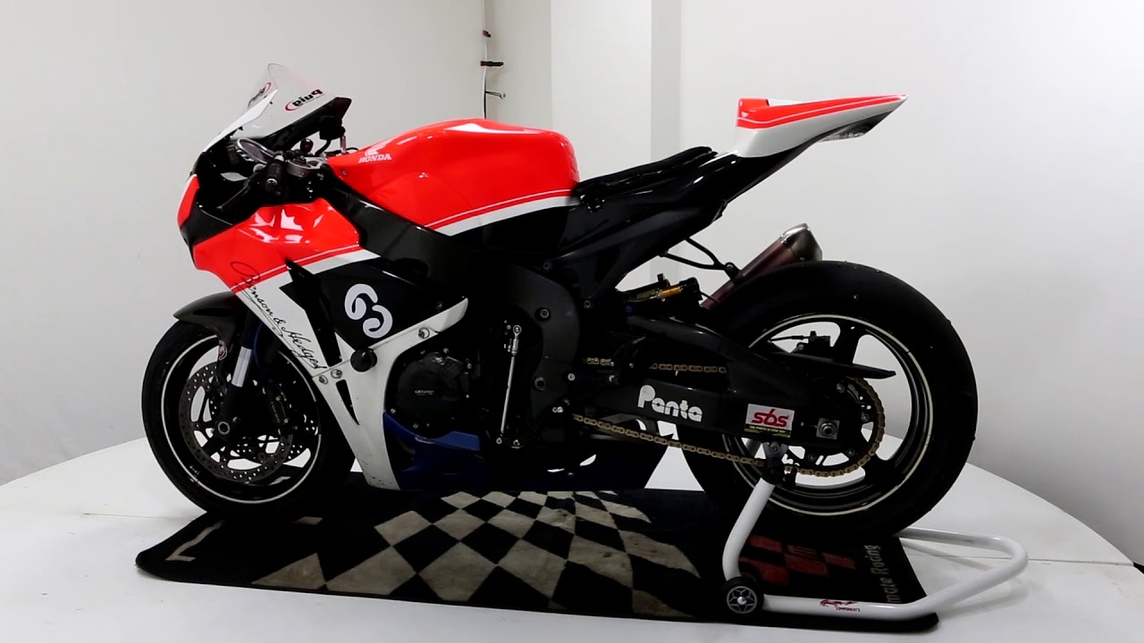 HONDA CBR PISTA - YouTube