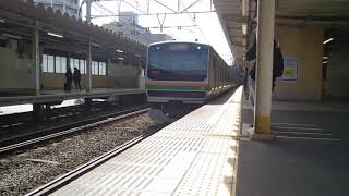 E231系 8000番台 通過