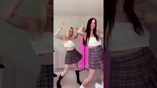 Julia Burch And Lauren Burch Trend Tiktok Videos 0051