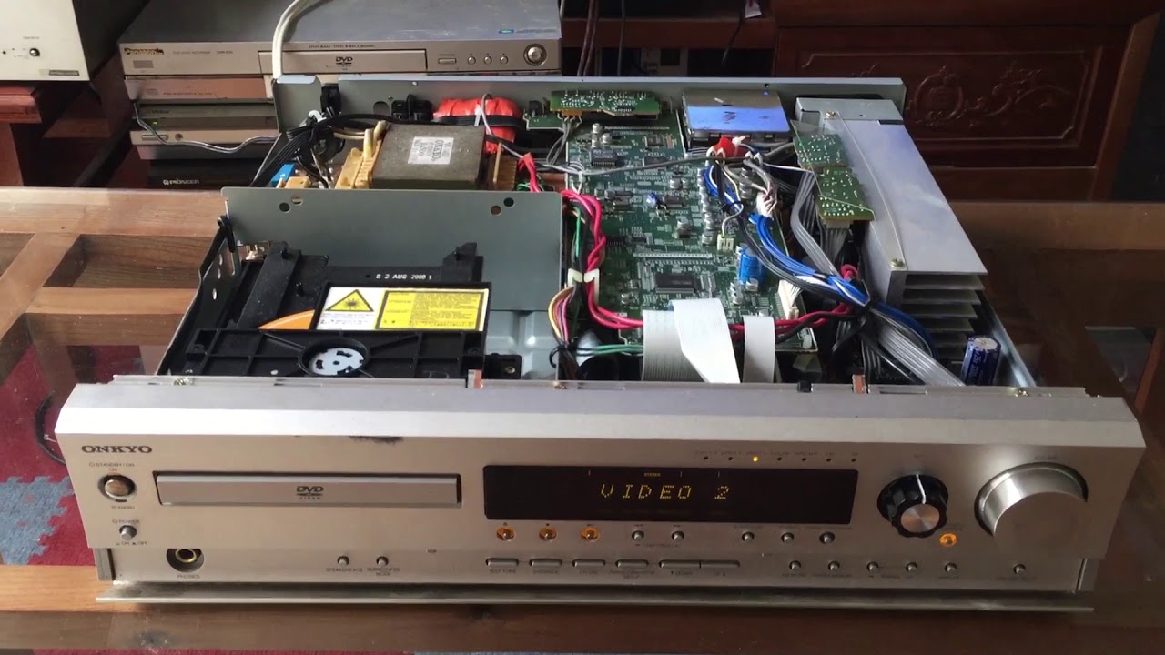 test dvd receive onkyo dr 2000 chạy DAC rời - YouTube