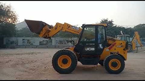 Lot 3: 2020 JCB 530-70 Telehandler