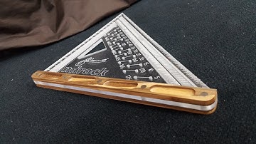 Bicolour Square Fence