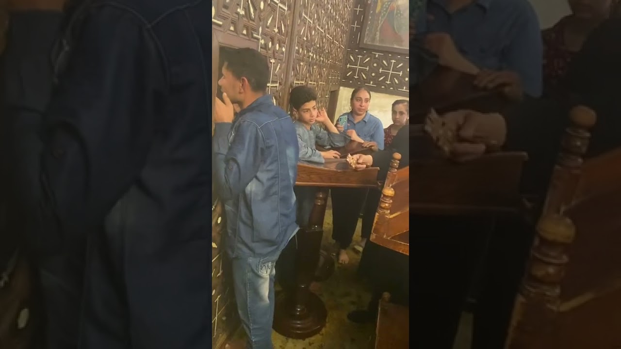 المجمره الذهب تخرج لاجئون فى الكنيسه الاثريه بدير المحرق جزء ثانى