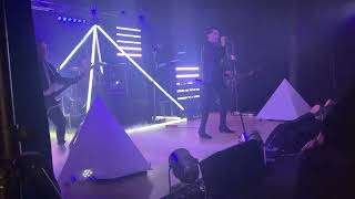 Tubeway days,replicas intro , me I disconnect from you , dovehouse theatre,Birmingham,18/02/23