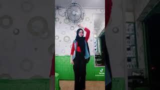 Download Lagu dj.panek di awak kayo di urang - video tiktok MP3