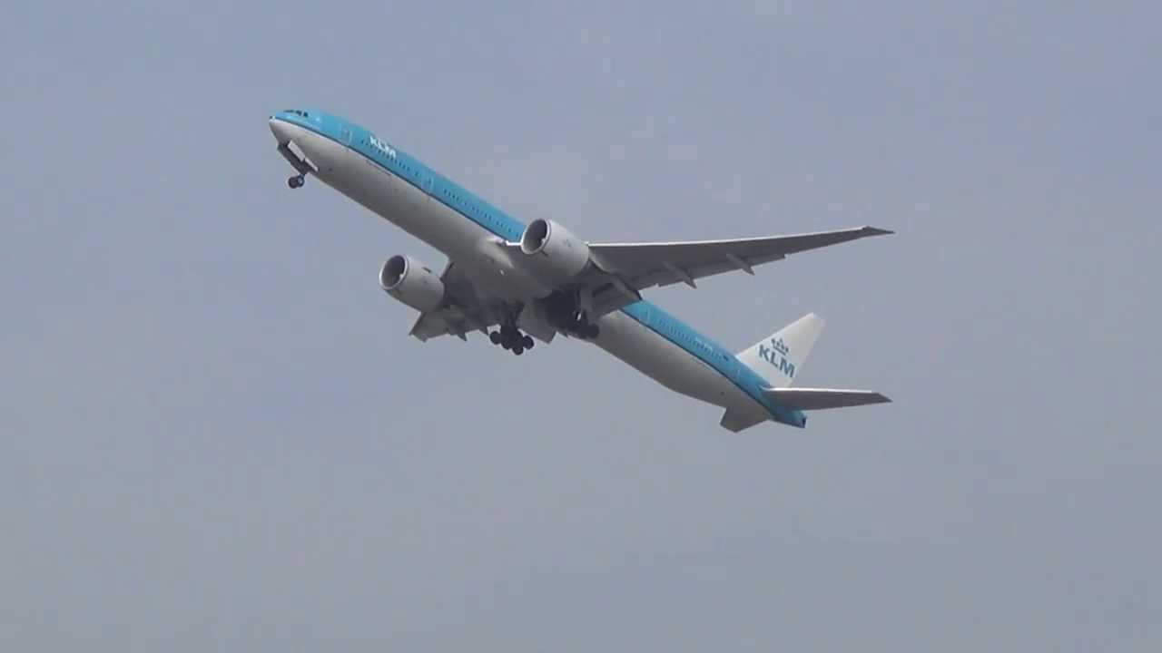 klm 777-300ER vortex take-off at schiphol airport [FULL HD]