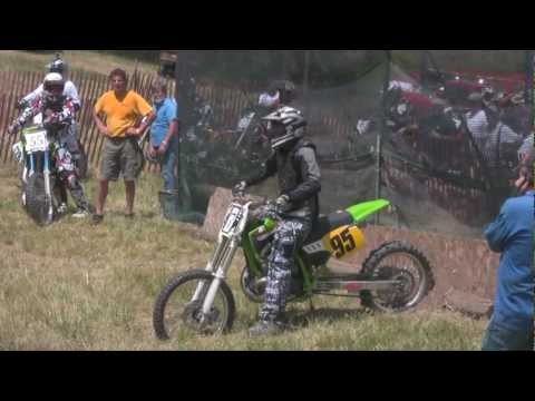 2 STROKE KAWASAKI