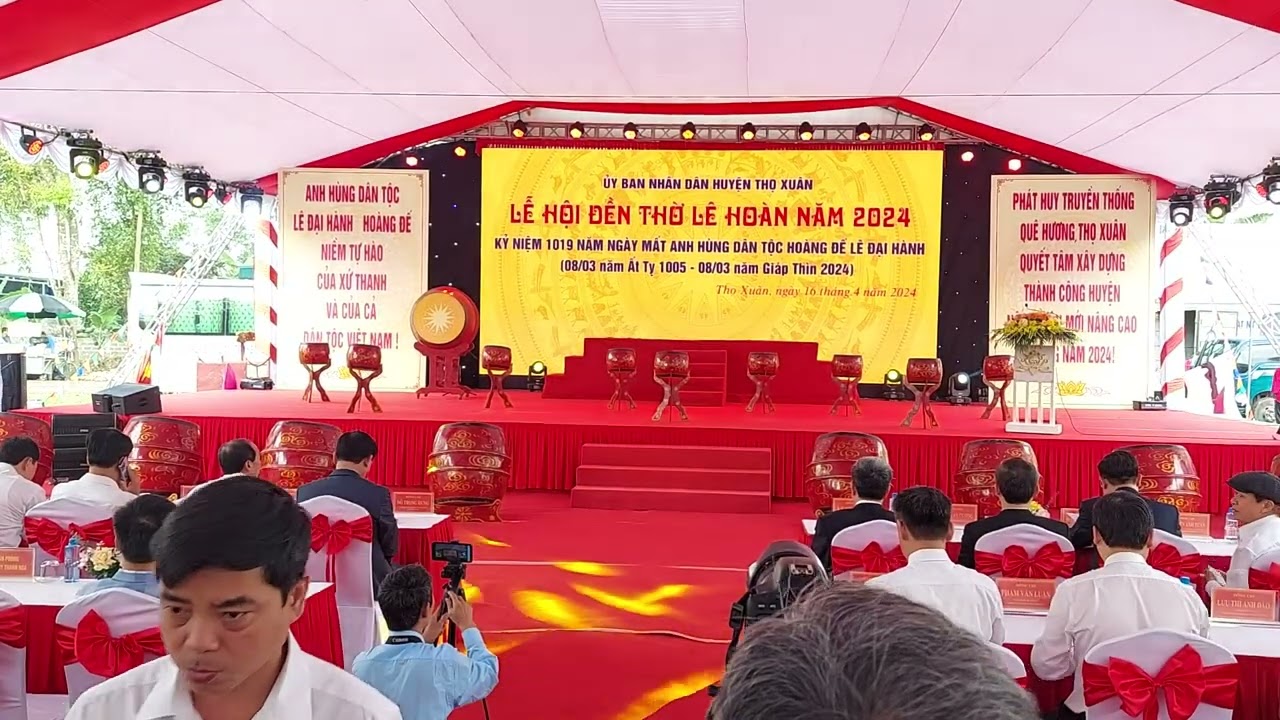 TOÀN CẢNH LỄ HỘI ĐỀN THỜ VUA LÊ ĐẠI HÀNH HOÀNG ĐẾ , XÃ XUÂN LẬP - HUYỆN  THỌ XUÂN, NĂM 2024 .