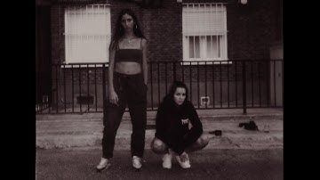 Laura Siyahamba ft. Laüra Bonsai - Auras (prod. Esse Delgado)