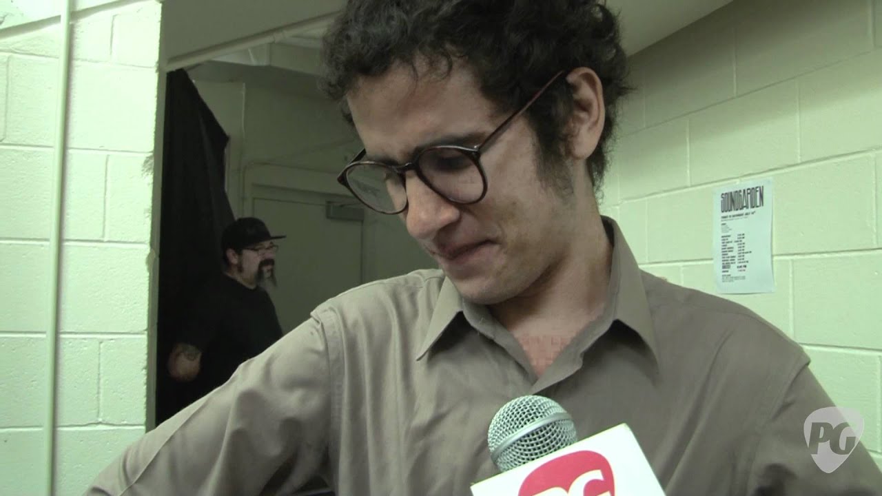 Rig Rundown - The Mars Volta's Omar Rodriguez-Lopez ...