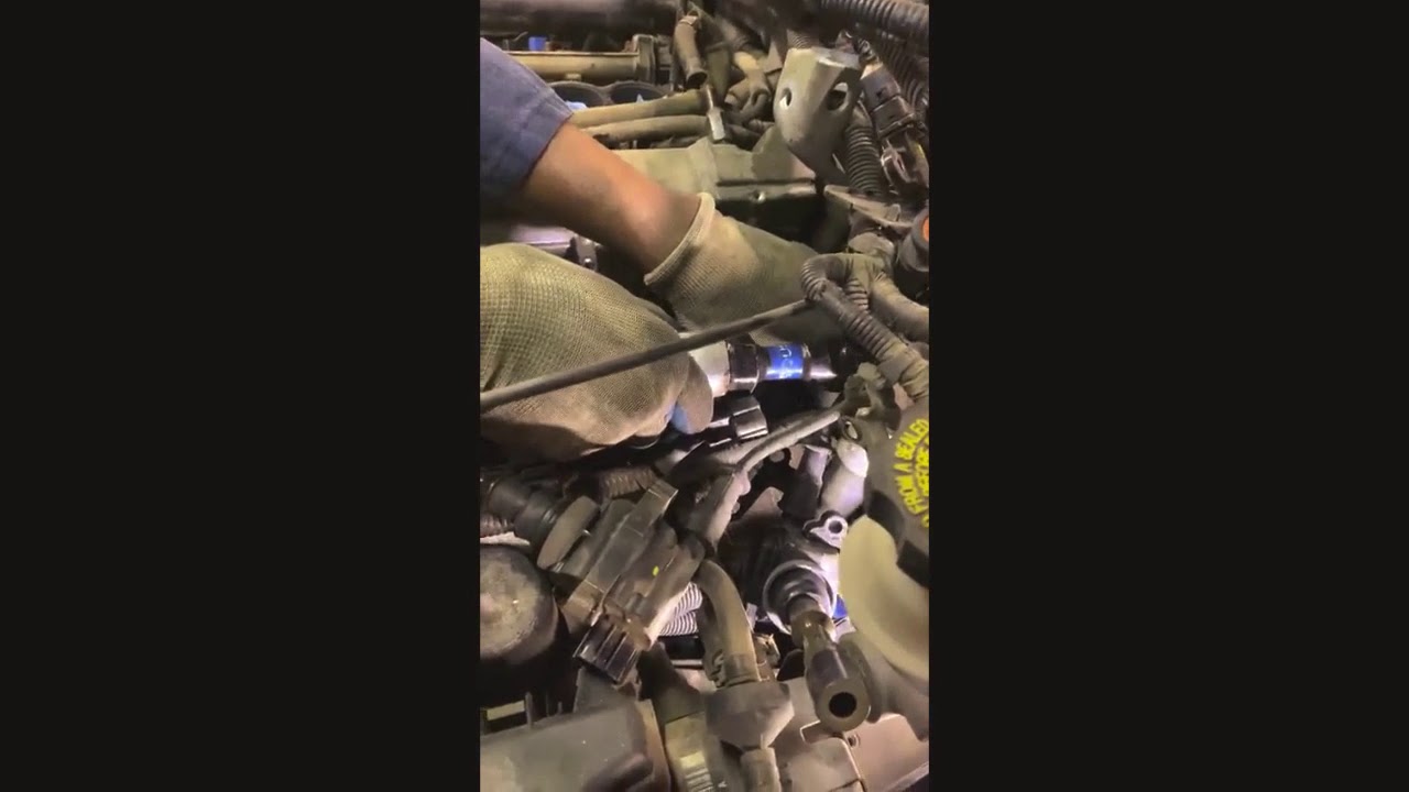 kia sorento 2001 2005 valve cover gasket replace YouTube