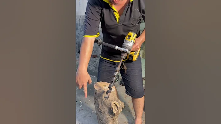 The real power of Dewalt 20V DCD1007 when tested with a 32mm wood core extractor.