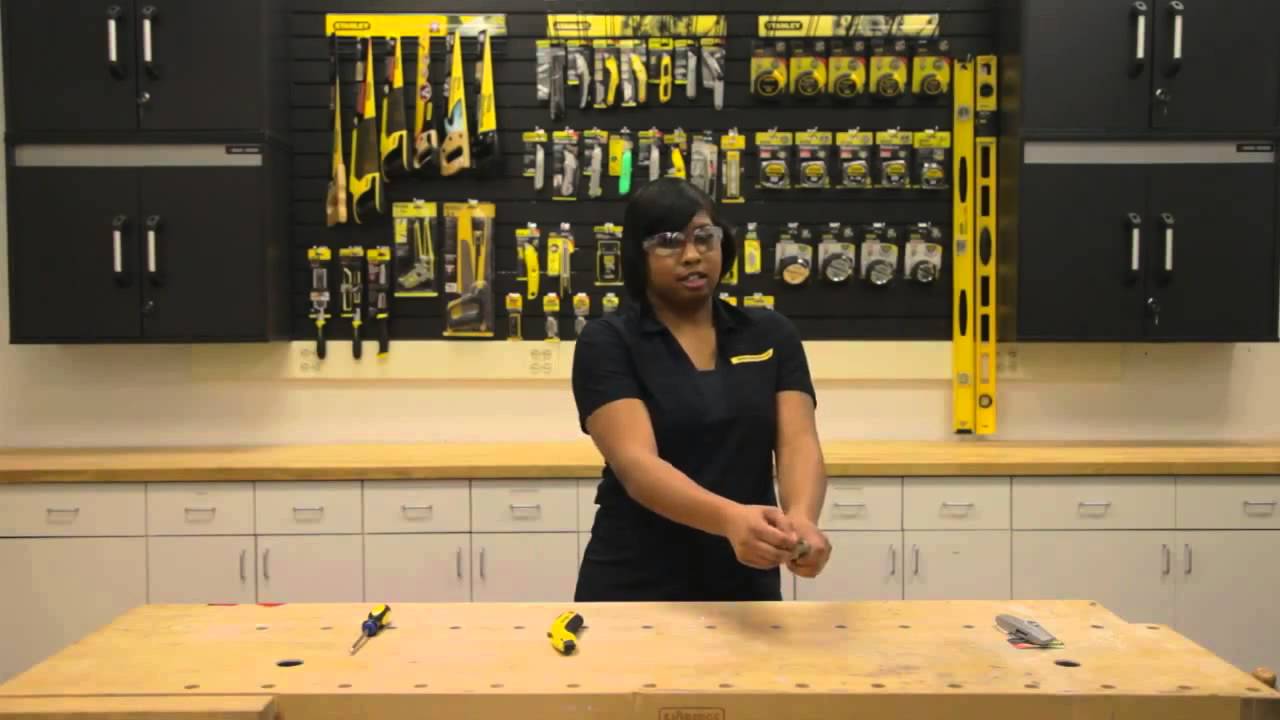 Stanley® Retractable Utility Knife