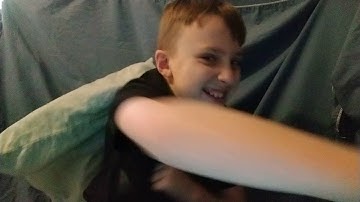 Reading the entire Bee movie script pt. 2