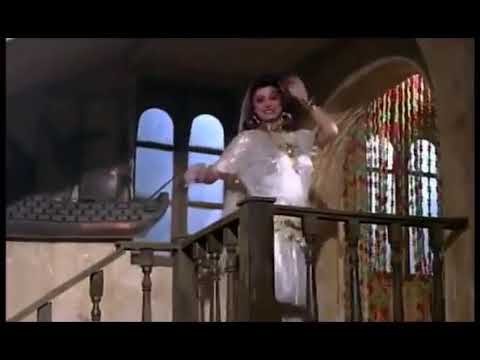 الفنانه نبيله عبيد