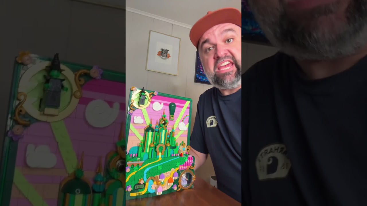 The Wicked Wall Art Lego set! 