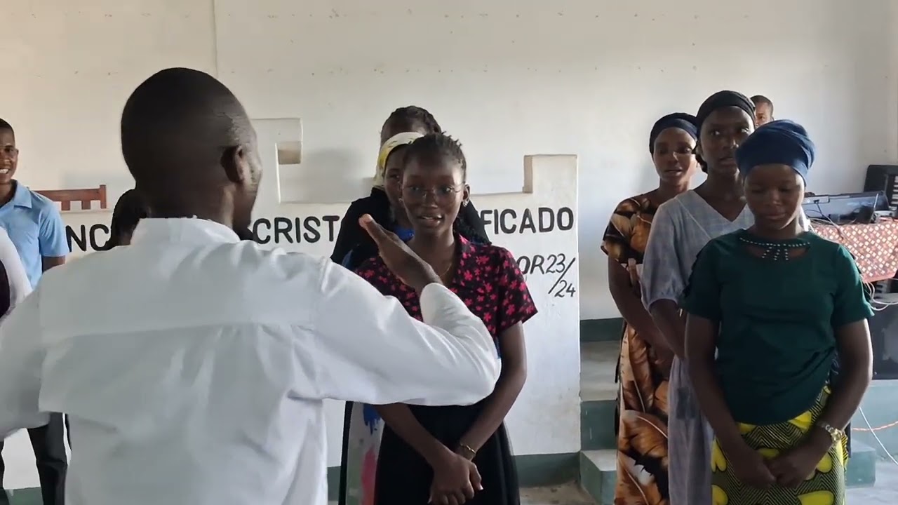 Jovens de Tete, Hino de louvor e adoração 🥰