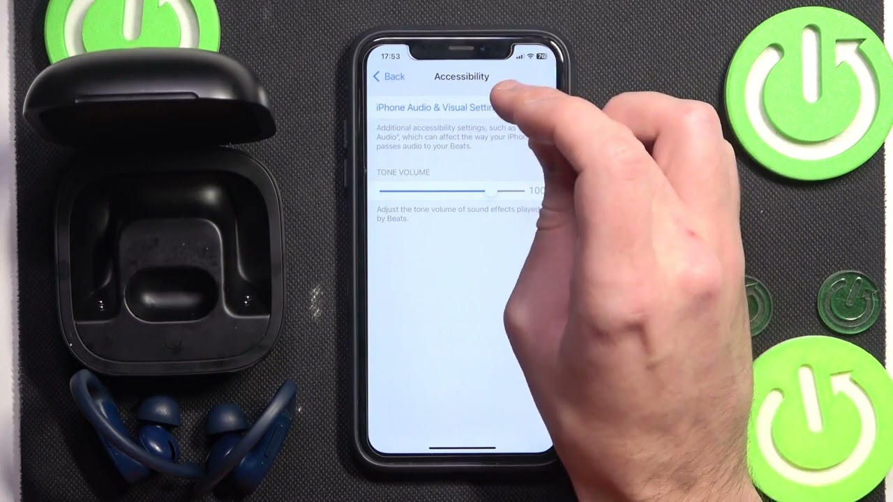 BEATS Powerbeats Pro — iOS에서 Voice Isolation(보이스 아이솔레이션) 추가하기