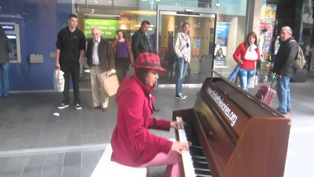 LesleyAnne Goode at the Liverpool One Piano Festival YouTube