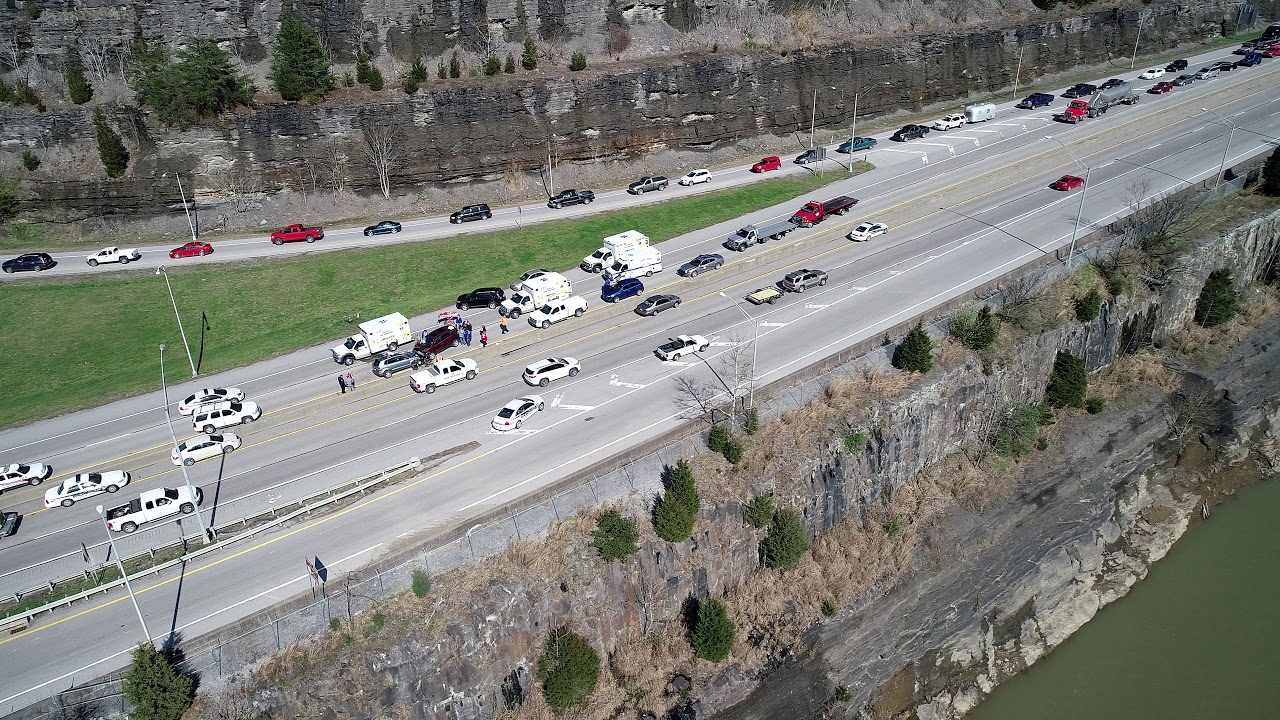 Car Crash on US 23 Pikeville, KY April 4, 2018 **Raw Footage
