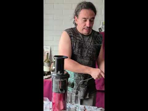 Expimidor Ursus Trotter Eléctrico r WETZEL40 - Sacajugos y Exprimidores |  Paris.cl