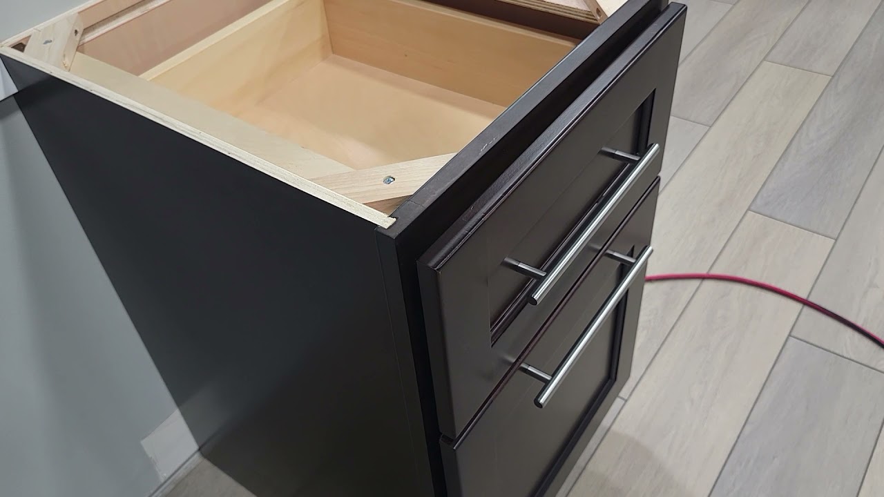 Construction of a JSI Cabinet