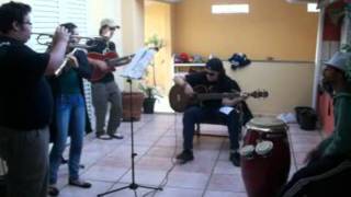 Video thumbnail of "Léo Domingues banda"