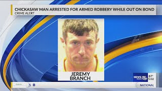 Alabama man commits armed robbery while out on bond, deputies say