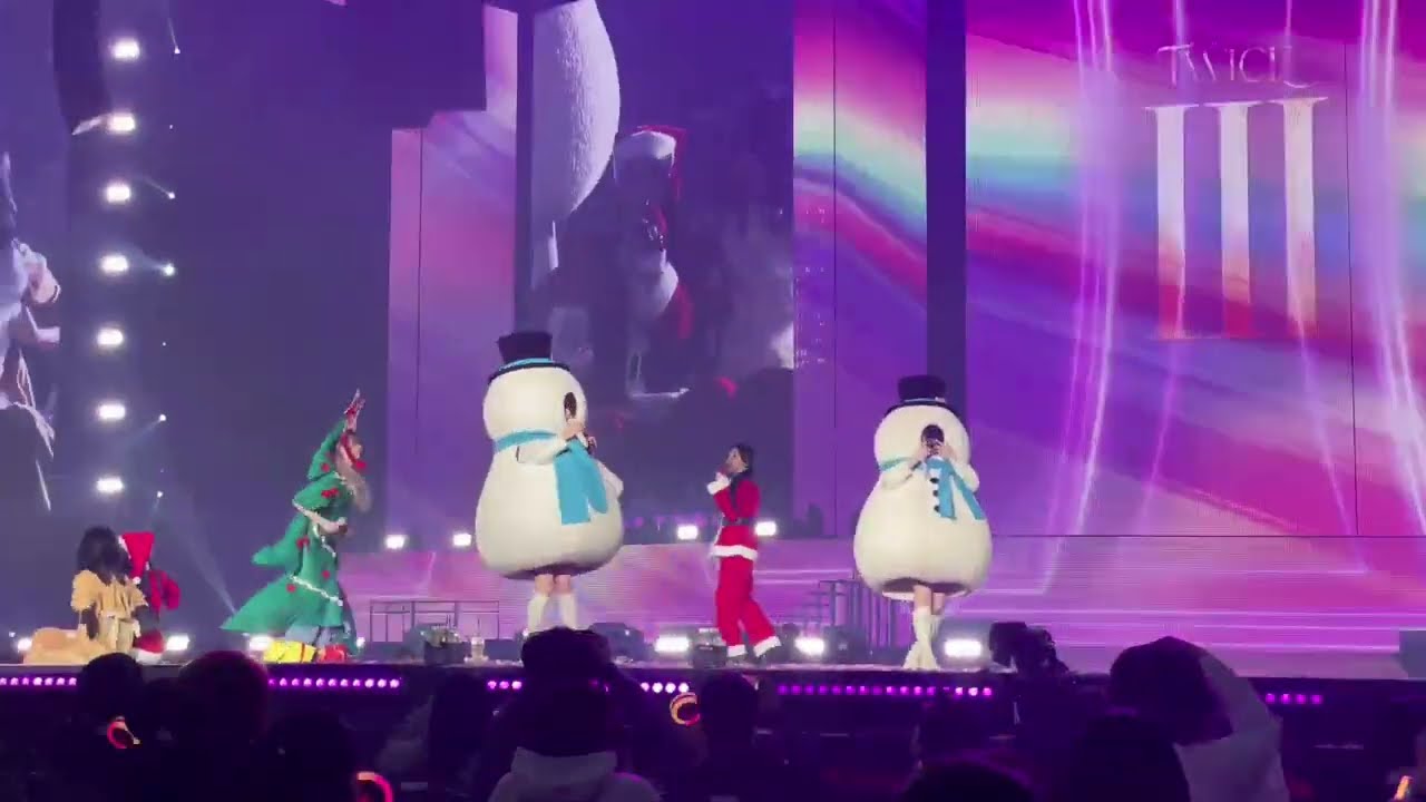 211226 | TWICE 트와이스 - Twice World Tour lll South Korea KSPO Dome [FANCAM]