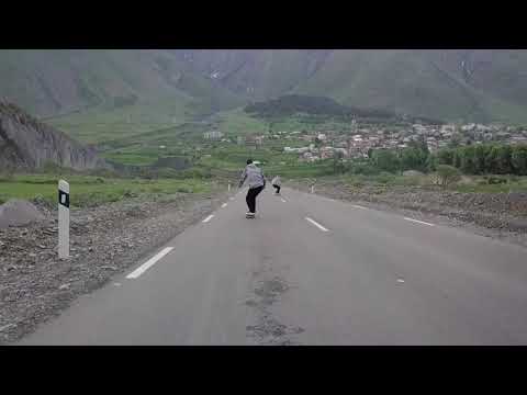 სკეიტით ყაზბეგში