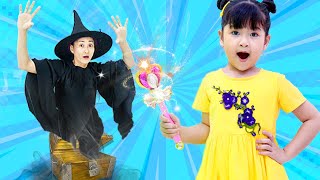sammy and sarah pretend play with magic wand toys for kids
