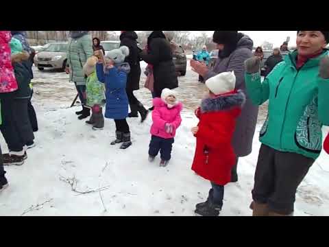 Видеорепортаж с Новогоднего праздника "Ура каникулы!"