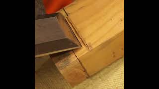 DIY lifehack: To prevent the saw from accidentally shifting to the side when starting to saw