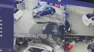 Parking attendants held at gunpoint as cars stolen from Bronx garage: NYPD