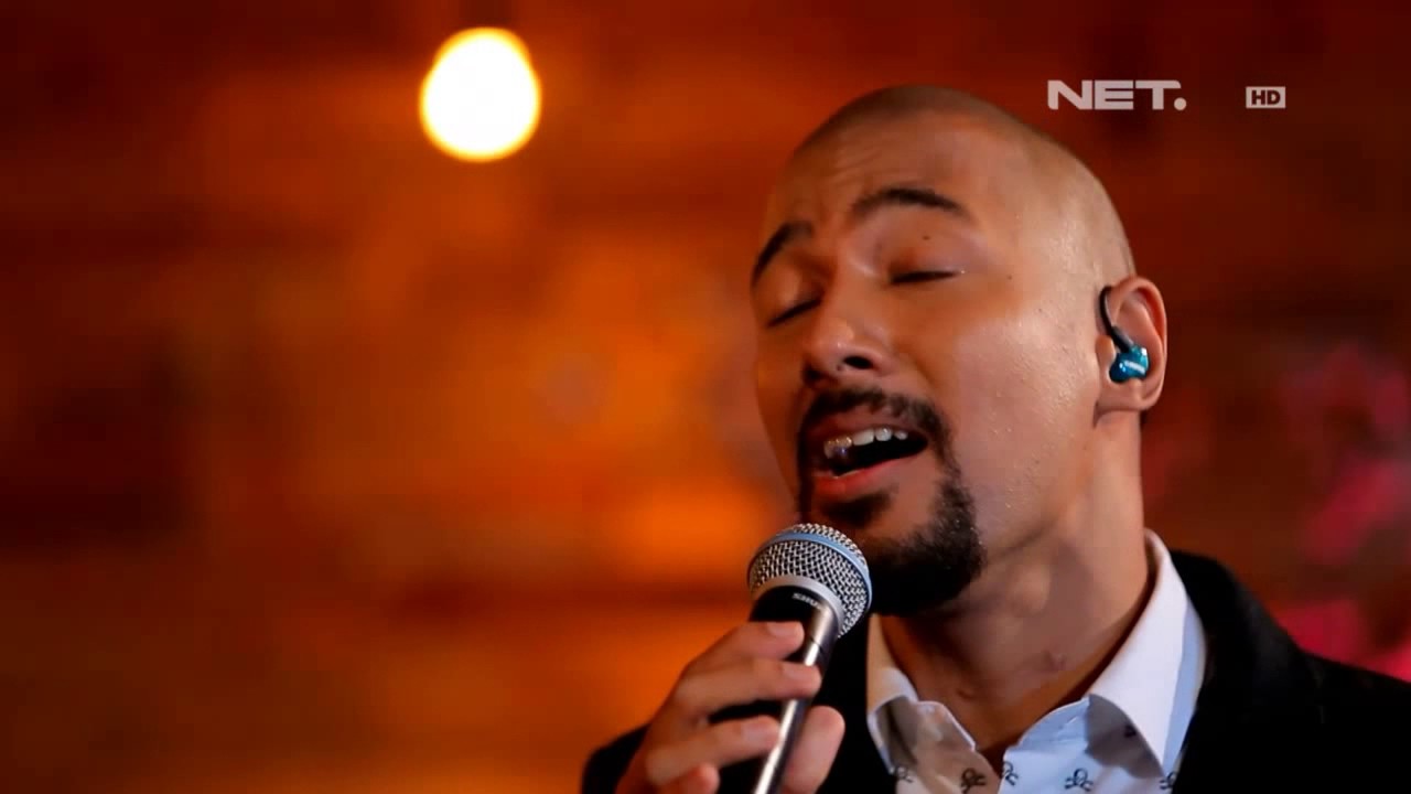 Marcell - Ketika Kau Menyapa (Live at Music Everywhere) * *