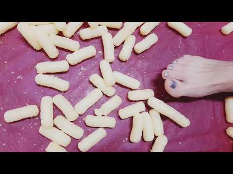 crush foot corn sticks