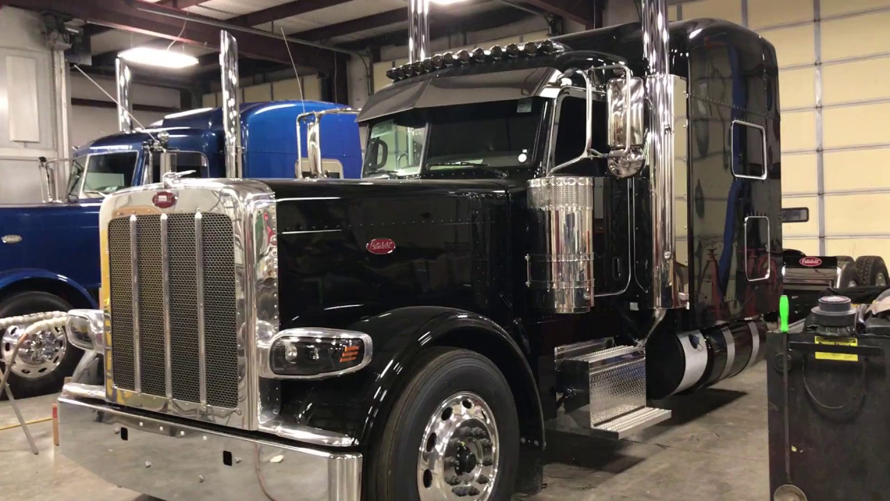 2018 Peterbilt 389 300 Stand Up Sleeper Project