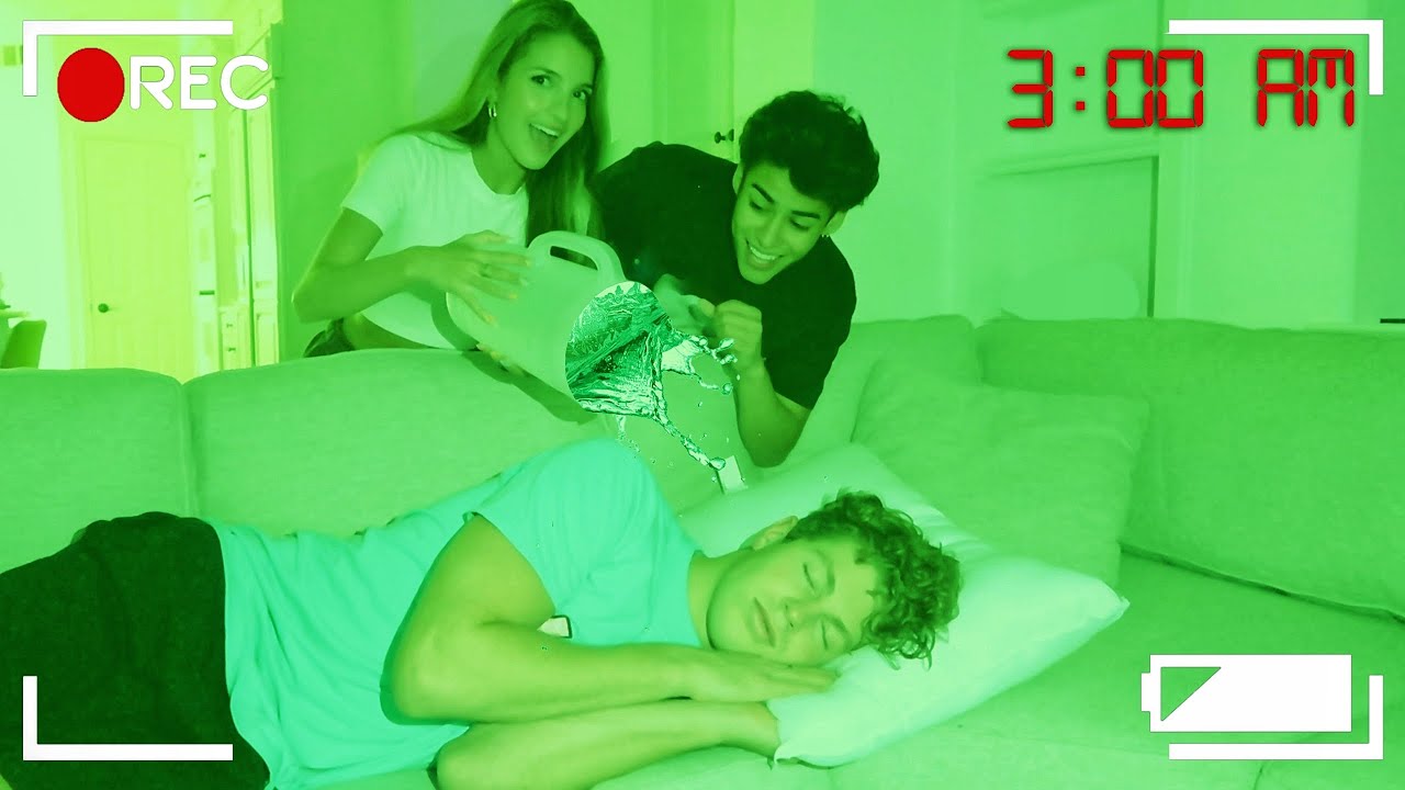 PRANKING MY FRIENDS AT 3AM YouTube pranking-my-friends-at-3am-youtube