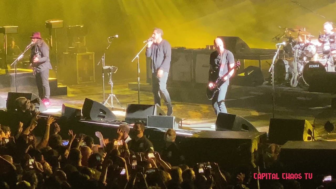 System Of A Down "Chop Suey" Live in Oakland, California October 18th, 2021 YouTube
