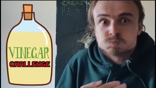 RYAN HOUGHTON'S GAMING DOES THE VINEGAR CHALLENGE