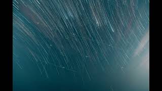 Unusual Amazing Blurred Stars Effect Sky. 5k Timelapse Night Sky. Soft Colors. Large Exposure. Star screenshot 5