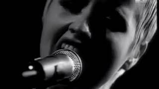The Cranberries - Zombie (Acoustic)//Live 1995 MTV Most Wanted Europe Studio