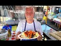 MOLE, ENCHILADAS, QUESADILLAS más de 50 AÑOS vendiendo lo MEJOR de la Comida Michoacana