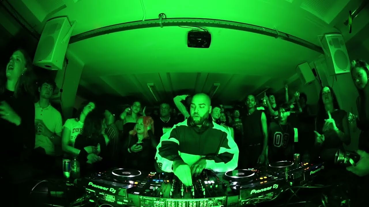 DJ BLAIZE at Rotterdam | Unlocked x Fugazii Takeover
