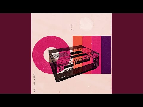 Too Close adlı videoyu YouTube'da izle Too Close adlı videoyu YouTube'da izle