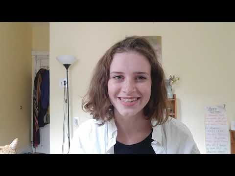 Teacher Rachel sings "I Wonder If I'm Growing"