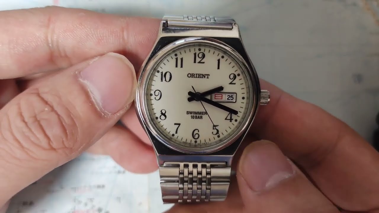 fully lumed dial orient classic swimmer quartz watch screw-down crown UG1T-C0-C CA