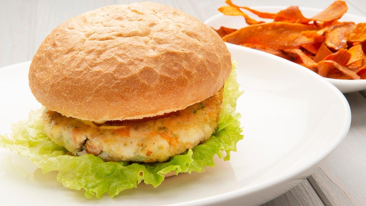 Hamburguesas de pescado con chips de boniato - Cocina Abierta de Karlos Arguiñano
